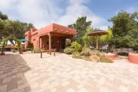 3 BR Wine Country Getaway at 3 acre Hacienda 샌루이스어비스포 카운티 공항 주변 호텔