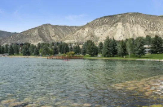 Beaver Creek West 4bd/4ba free Ski shuttle The Perfect Mountain Nest