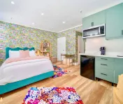 King Bed Mermaid  Suite , free parking, heart of Palm Beach Hotels near Via Flagler by The Breakers