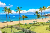 Clean! Remodeled Oceanfront Whaler 412 on Kaanapali Beach w/ Black RockViews!