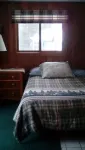 Perfect for summer right on twin lake 4 bedroom 2 full bath home Hotels in Conover