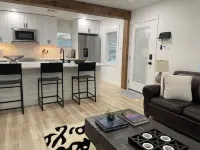 Modern Garage Apartment in the Heart of Downtown Georgetown