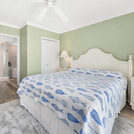 Perfectly located OCMD family vacation rental 2BR, 2BA, Pool/ Hot tub.