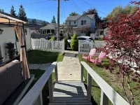 Downtown Snoqualmie Home - Hot Tub, Fully Fenced Yard - Pet Friendly! - Wi-Fi
