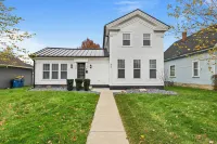 Modern Farmhouse in Charming Neighborhood Walking Distance to Downtown