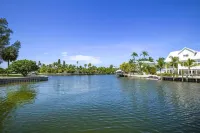 Endless Summer-  On Pine Ave, steps to beach & pier w/ water view & dock