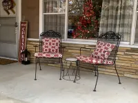 The Glad House 4bedrms 2 bath!