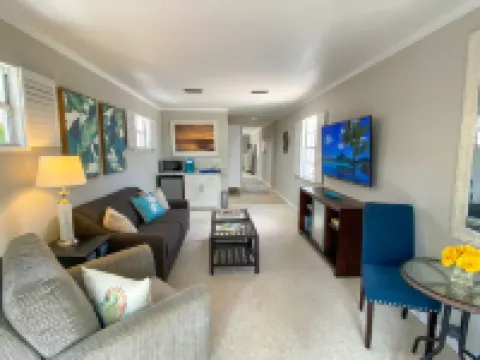 Seahorse Suite Bradenton Hideaway