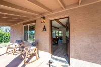 Brand New 2 Bed/2.5 Bath Renovation, Centrally Located in Sedona