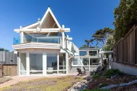 Edge of Ocean House