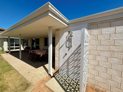 Abrohlos Beach House - No Cleaning Fee