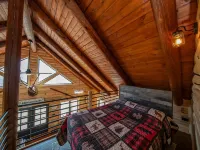 RIVER RENTAL NEW LOG CABIN-POOL SPA ON THE PAINT RIVER-DOCK-CANOES FISH GOLF ORV