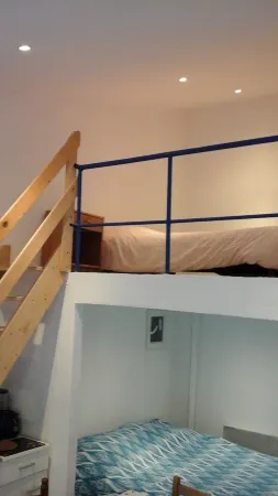 Studio with mezzanine near the port, with garden