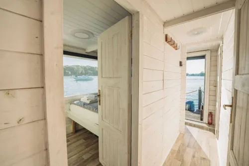 Hausboot Havelbiber Führerscheinfrei bis zu 6 Personen Hotels in Werder