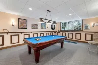 Winnie Waterfront - Beautiful Lakefront Home!!! sandy water, Close to Gunstock!!