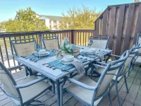 Coastal Soul - Beach block, on cul-de-sac street, pet friendly.