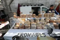 T2bis , 200 m from the city center, 60m² with terrace Hotels in Bagneres-de-Bigorre