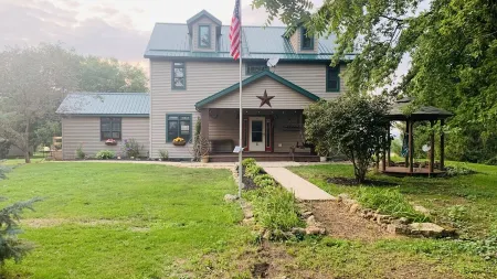 KC HOUSE Cozy Country Home. Enjoy the country life! Отели в г. Стивенсон