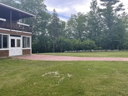 Private Lakefront Gem Within Minutes of Baxter State Park
