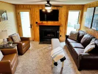8 Powderidge, Snowshoe, WV - Slopeside Sanctuary