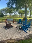 Cajun Country at its best. Private Acadian style guest house on estate property.