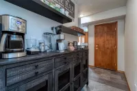 Stunning and spacious retreat w/ Heated pool and hot tub