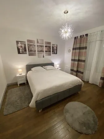 In the heart of Verdun Отели в г. Верден