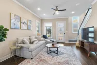 Family Ready Kitchen 3 BR/2.5 Baths