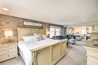 Pet-Friendly Ranch - Decked Out w/ Hot Tub & Games