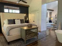 FIRST KISS: A Modern Romantic Luxury Couples Cabin