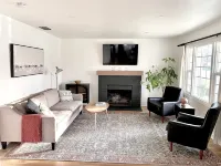 Charming-Land Park-3 bdrm home-mins to downtown