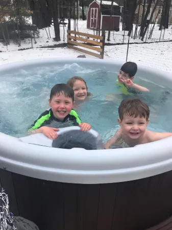 Quintessential farmhouse with hot tub, mountain views, sparkling clean