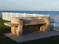 Direct Oceanfront Corner Condo-10 ft to Beach- Fabulous Views -Heated Pool