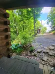 New River & Gauley River family cabin -10 minutes to state & national parks