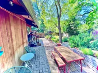 Artist Retreat In The Best Part of Sonoma's Wine Region
