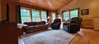 Time to relax and unwind…Cozy house in the woods minutes from downtown Minocqua