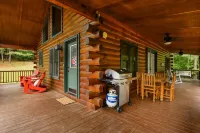 Log cabin near Blue Ridge & Murphy, fast wifi 👨‍👩‍👧‍👦 freindly 🛏️ 6 -🐶 & hot tub!