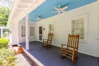 Pinehurst Village Vacation House w/ private pool 8) beds
