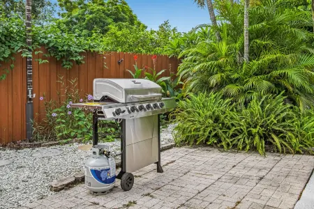 Your Private Tropical Paradise with Heated Pool!