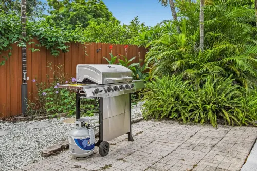Your Private Tropical Paradise with Heated Pool!