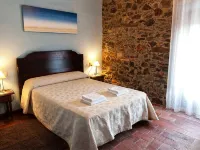 Beautiful stone house, 4 double rooms each.