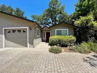 Prime Location, Downtown Murphys Hotels in Murphys