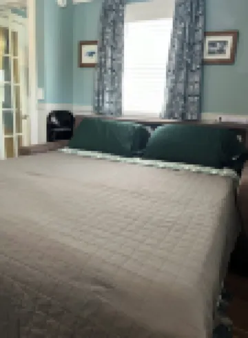 西端微型小屋（帶私人露台）