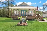 Private Island Paradise: 2 Bed, 2 Bath Retreat with Dock, Boat Lift  in Maurepas Hotels in 