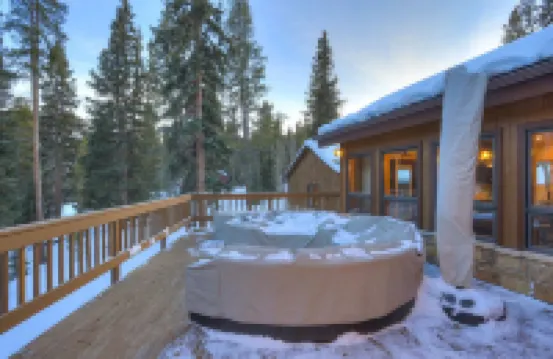 Spruce Creek Lodge- 5 min to Downtown Breck!