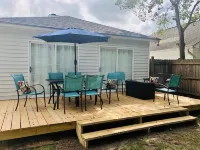 Posh Pad Near Downtown and Tybee Beach 와이트마쉬 아일랜드 호텔