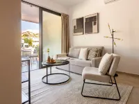 Sanders River Plaza - Cool 2-Bdr Apt with Balcony