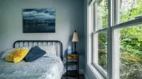 New - stunning Keuka lake views. Minutes to wineries, breweries & distilleries