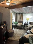 Bow-wood Suite @ BoisD’Arc Bungalow & Suites  - Rustic/Romantic Getaway