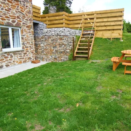 Private spacious house 5 mins by car to the beach
